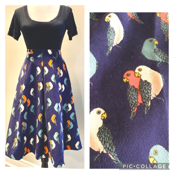 Vintage Dresses & Skirts - High waisted, BIRD LOVERS corduroy full skirt - S